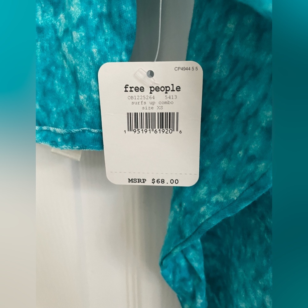 Free People NWT Gorgeous Teal Blue Crop Shirt Workout Casual Top Size XS - Picture 6 of 14